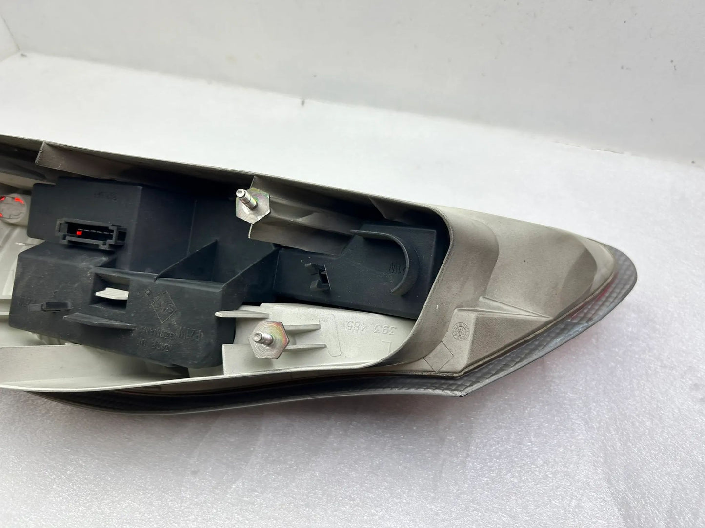 Porsche Boxster 986 Rückleuchte  links schwarz 98663140303