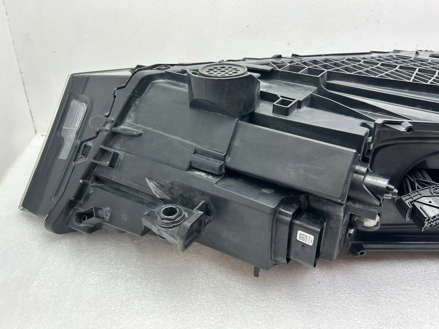 Original Audi Q7 LED Matrix Scheinwerfer links 4M0941035