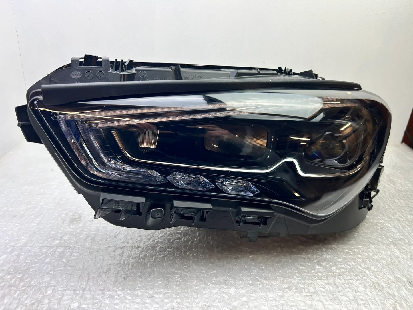 Original Mercedes CLA W118 LED Scheinwerfer links A1189061301
