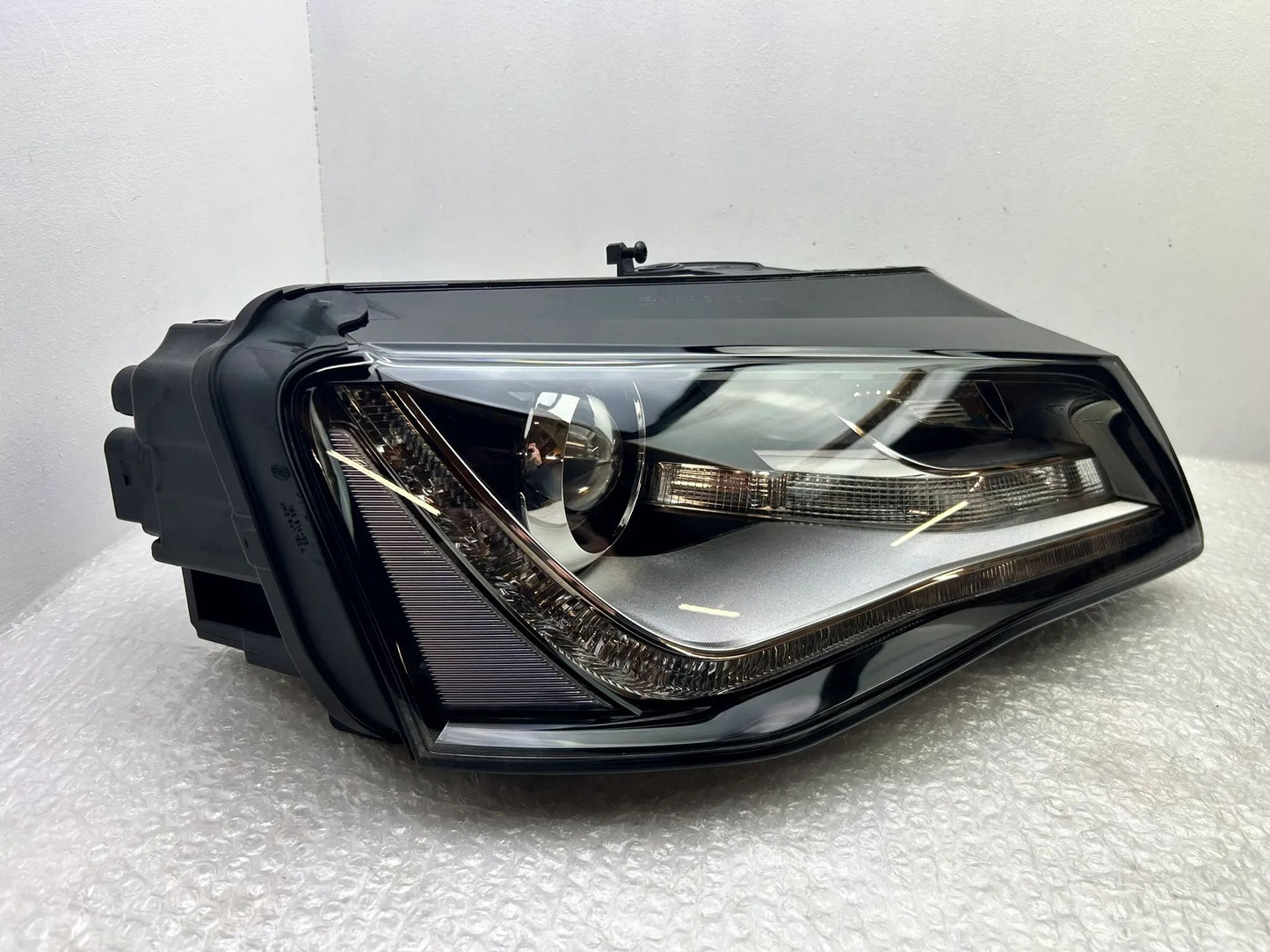 NEU Original Audi A8 4H Xenon Scheinwerfer rechts 4H0941030AB