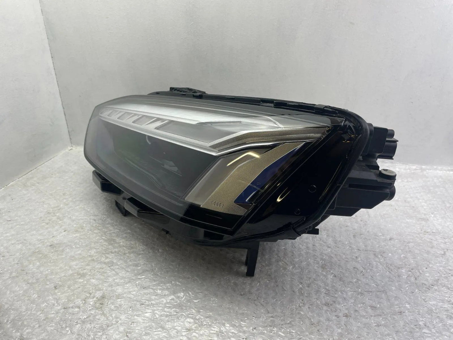 Original Audi A5 8V LED Matrix Scheinwerfer links 8W6941039