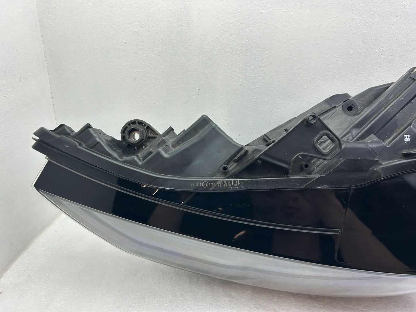 Original Audi A6 C8 LED Scheinwerfer links 4K0941033