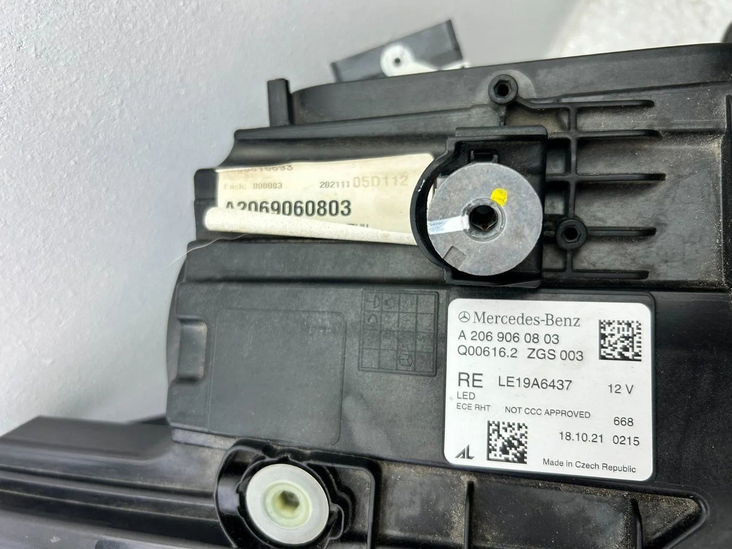 Original Mercedes W206 LED Scheinwerfer rechts A2069060803