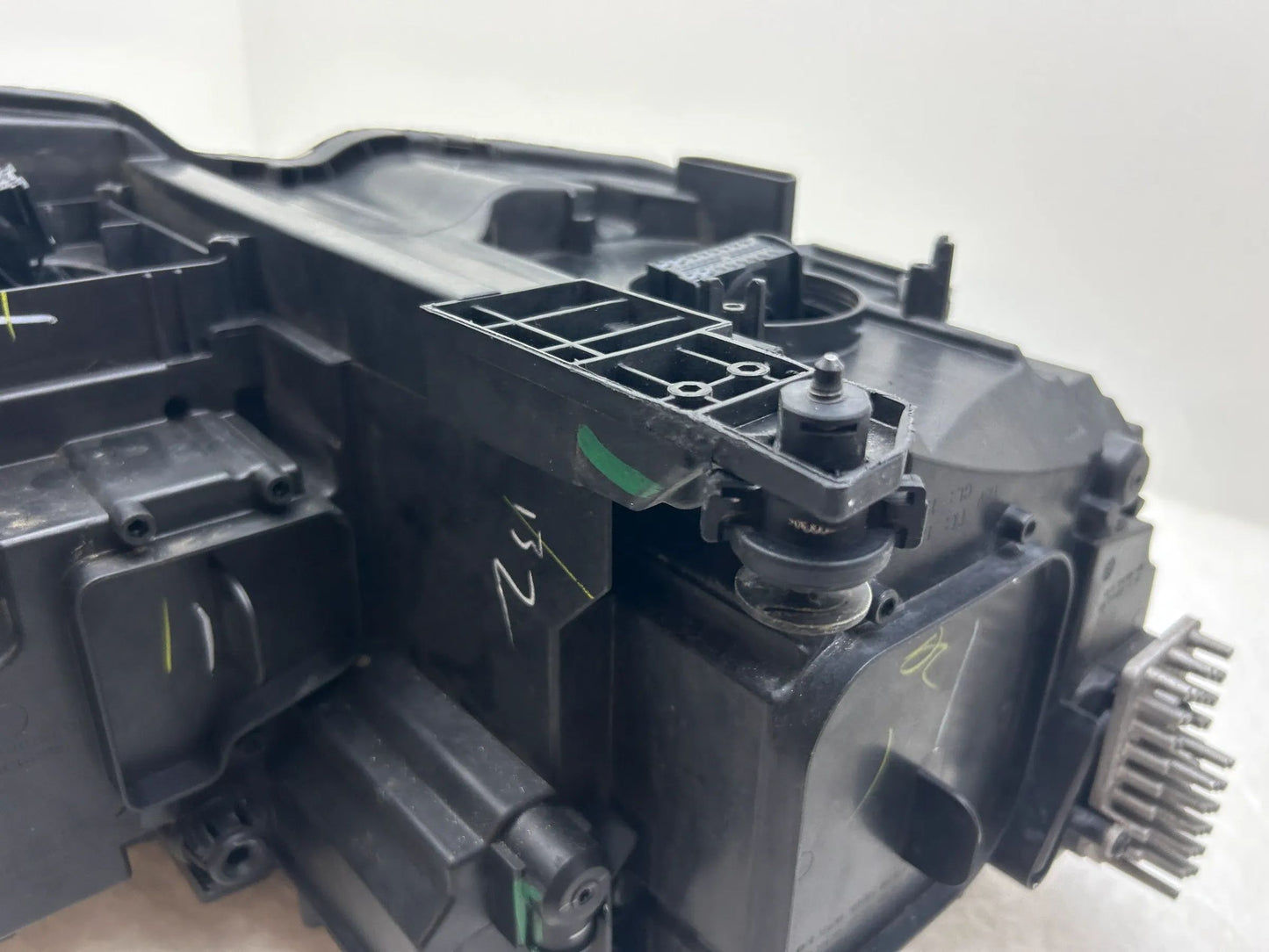 Original VW Tiguan Allspace LED Scheinwerfer links 5NN941081C