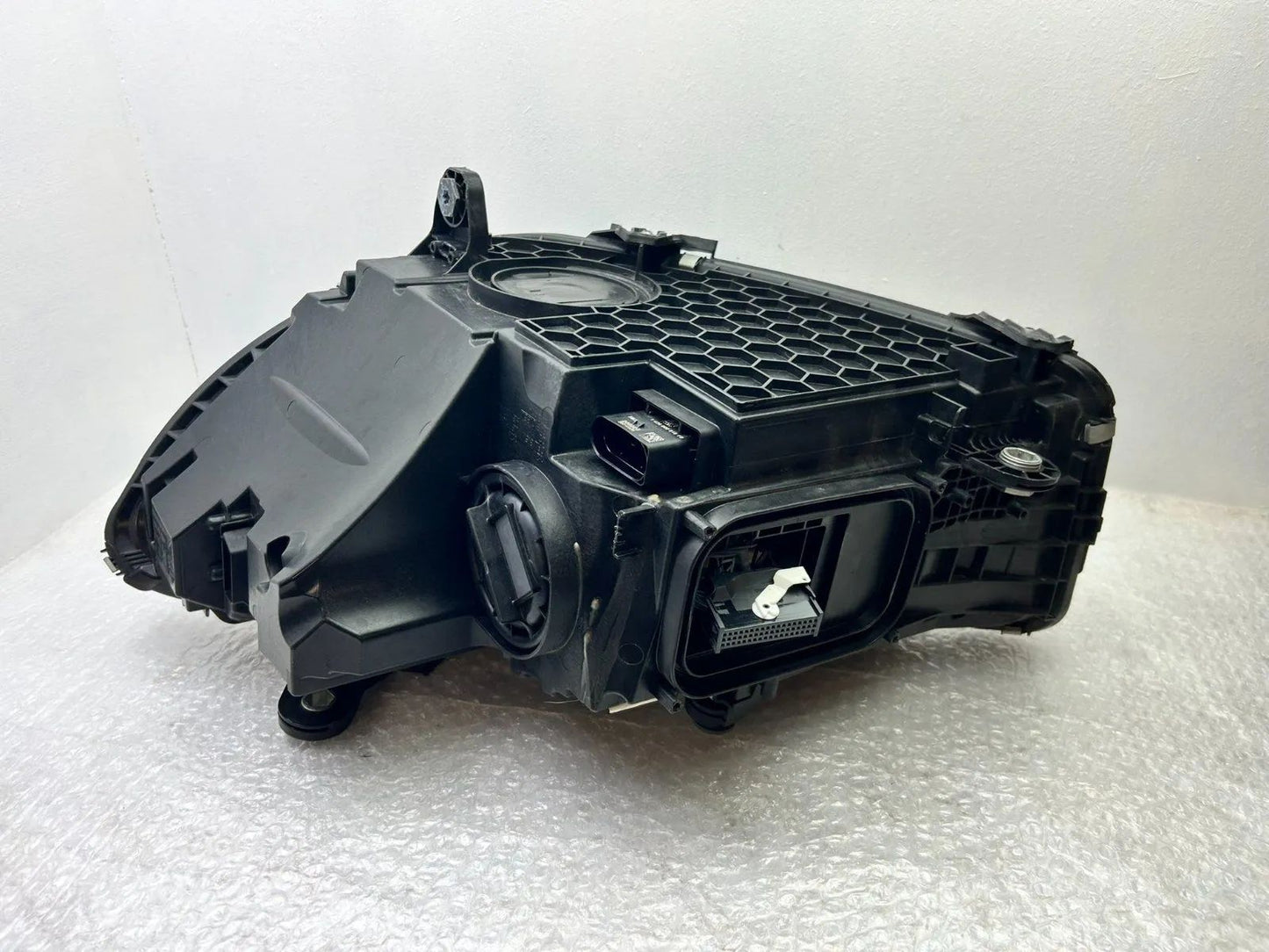 Original Mercedes W206 LED Scheinwerfer rechts A2069060803