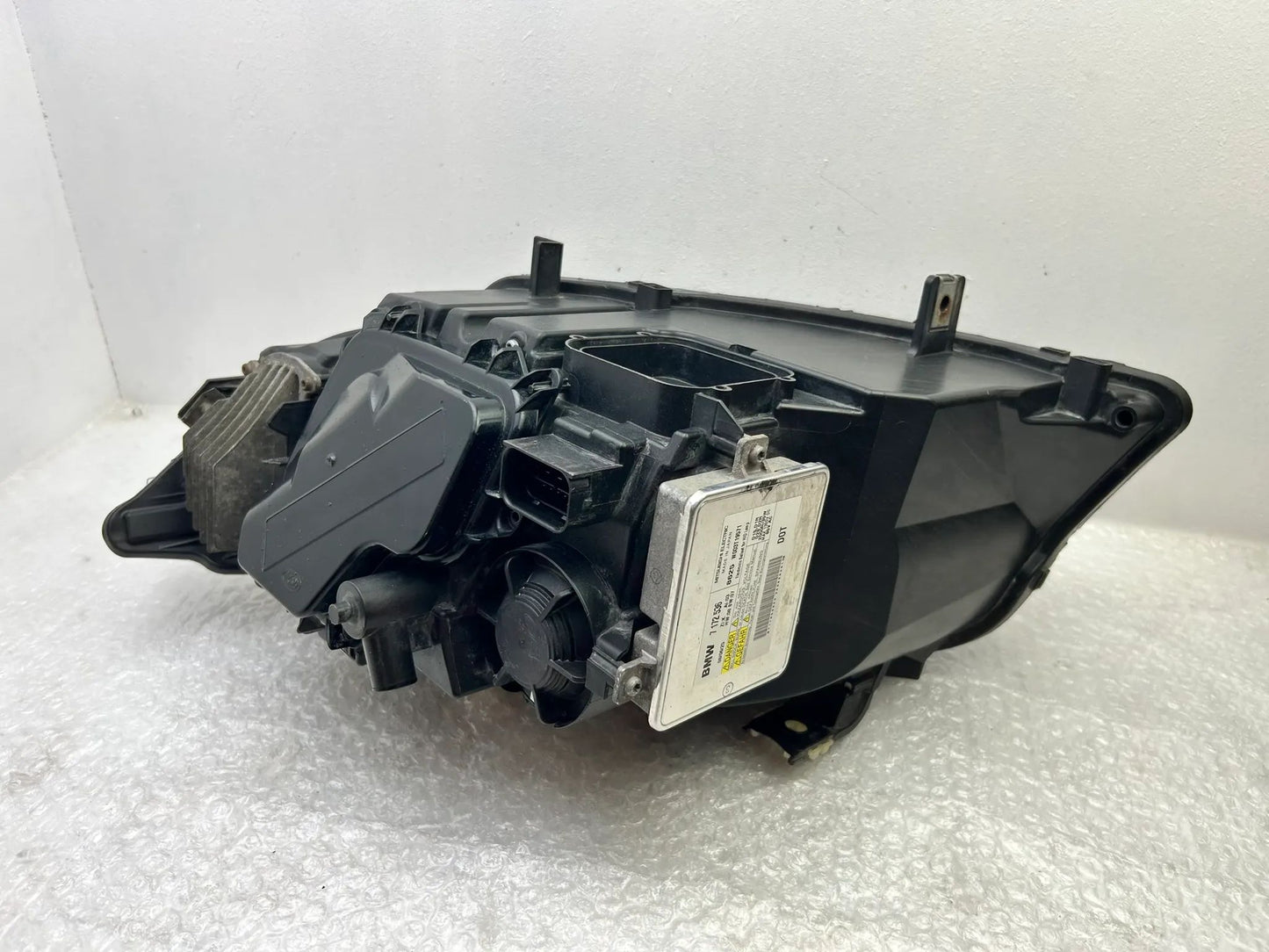 BMW E90 E91 Xenon Scheinwerfer rechts links 7202584 7202583