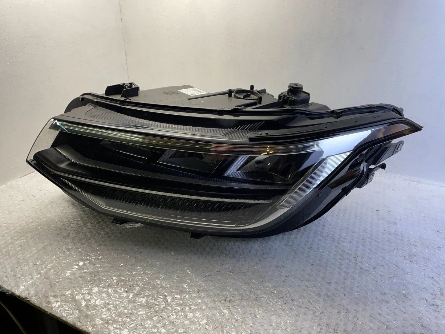 Original VW Tiguan 5NA LED Scheinwerfer links 5NB941035G