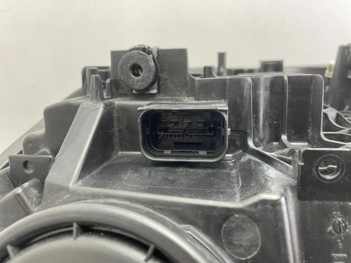 Original BMW 1er F20 F21 Xenon Scheinwerfer rechts 7229678