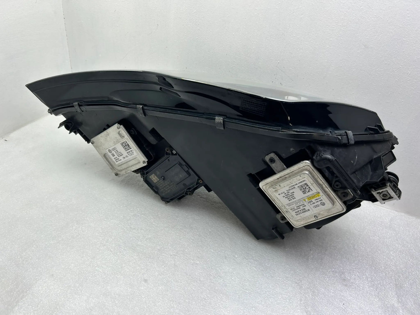 Original Audi A7 4G8 Xenon Scheinwerfer links 4G8941031C