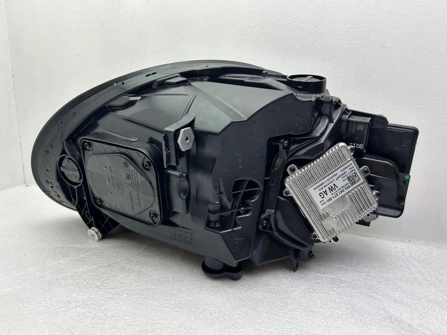 NEU Porsche 992 2026 HD Matrix Scheinwerfer 9P5941031F 9P5941032F