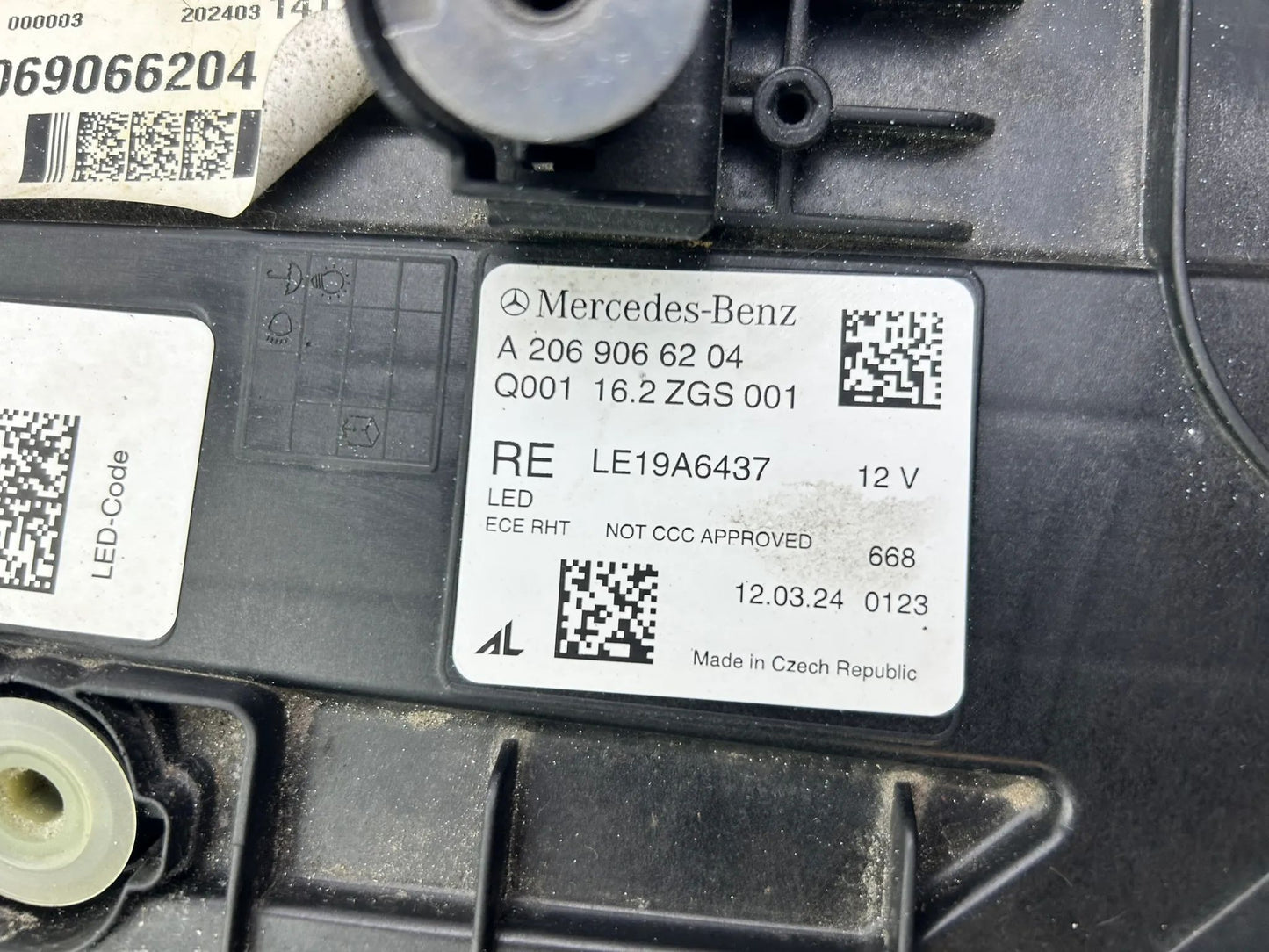 Original Mercedes W206 LED Scheinwerfer rechts A2069066204