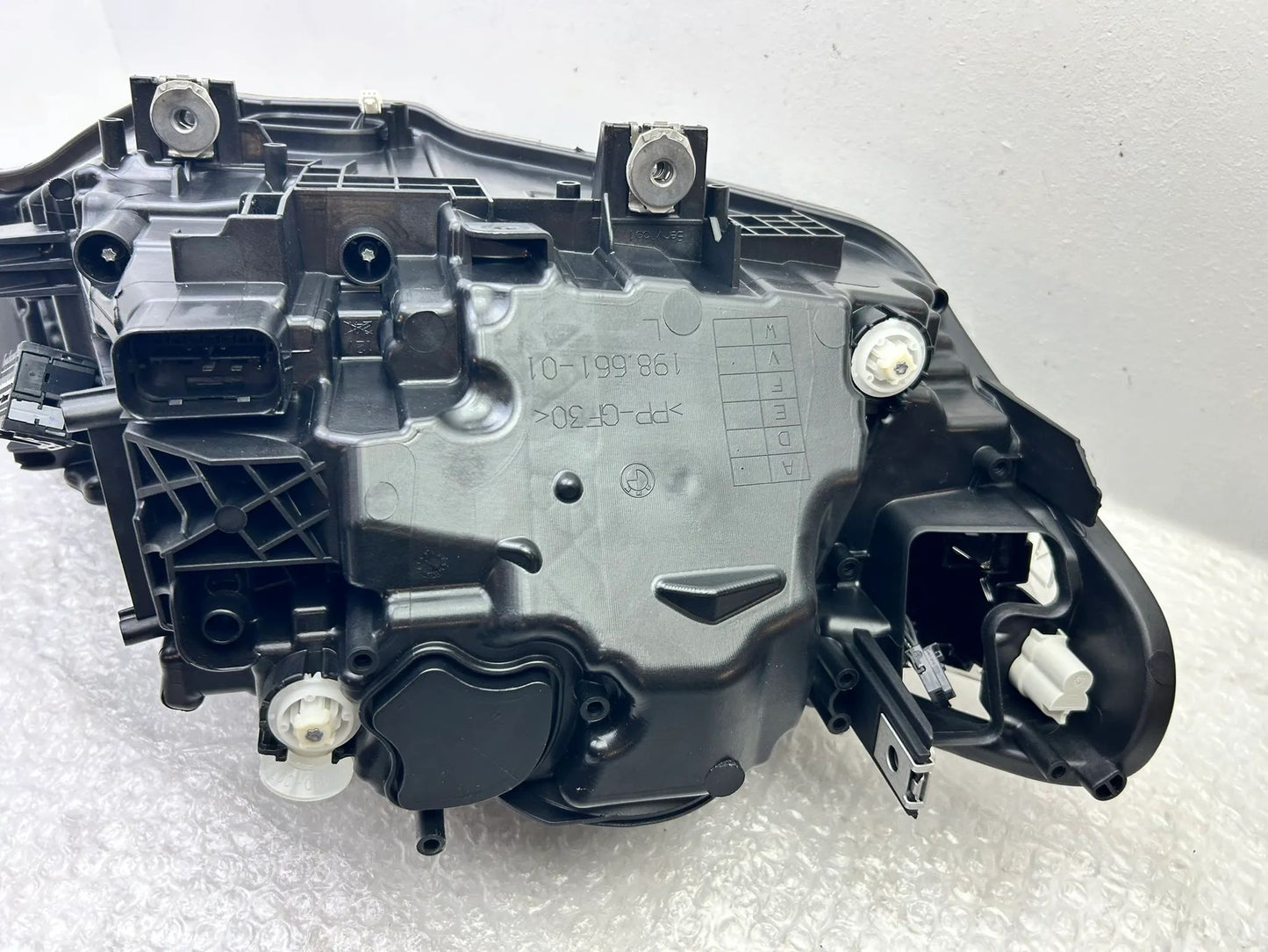 NEU Original BMW 3er F30 F31 LED LCI Scheinwerfer links 7419633