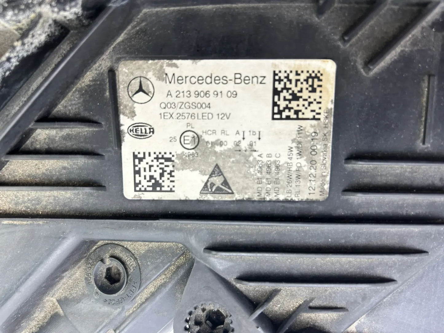 Original Mercedes W213 LED Scheinwerfer links A2139069109