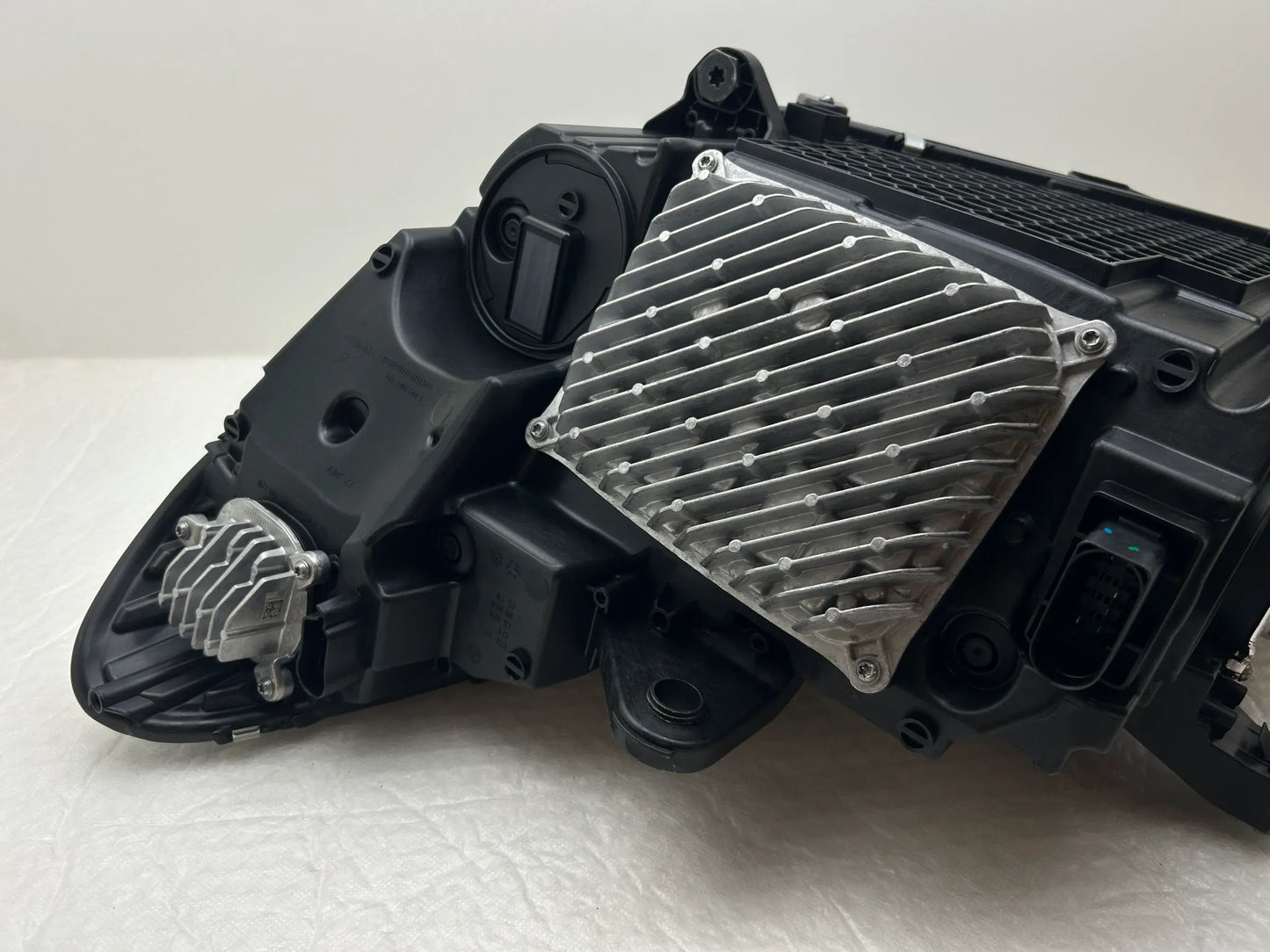 NEU Mercedes AMG GT W192 C192 LED Scheinwerfer rechts A1929067600