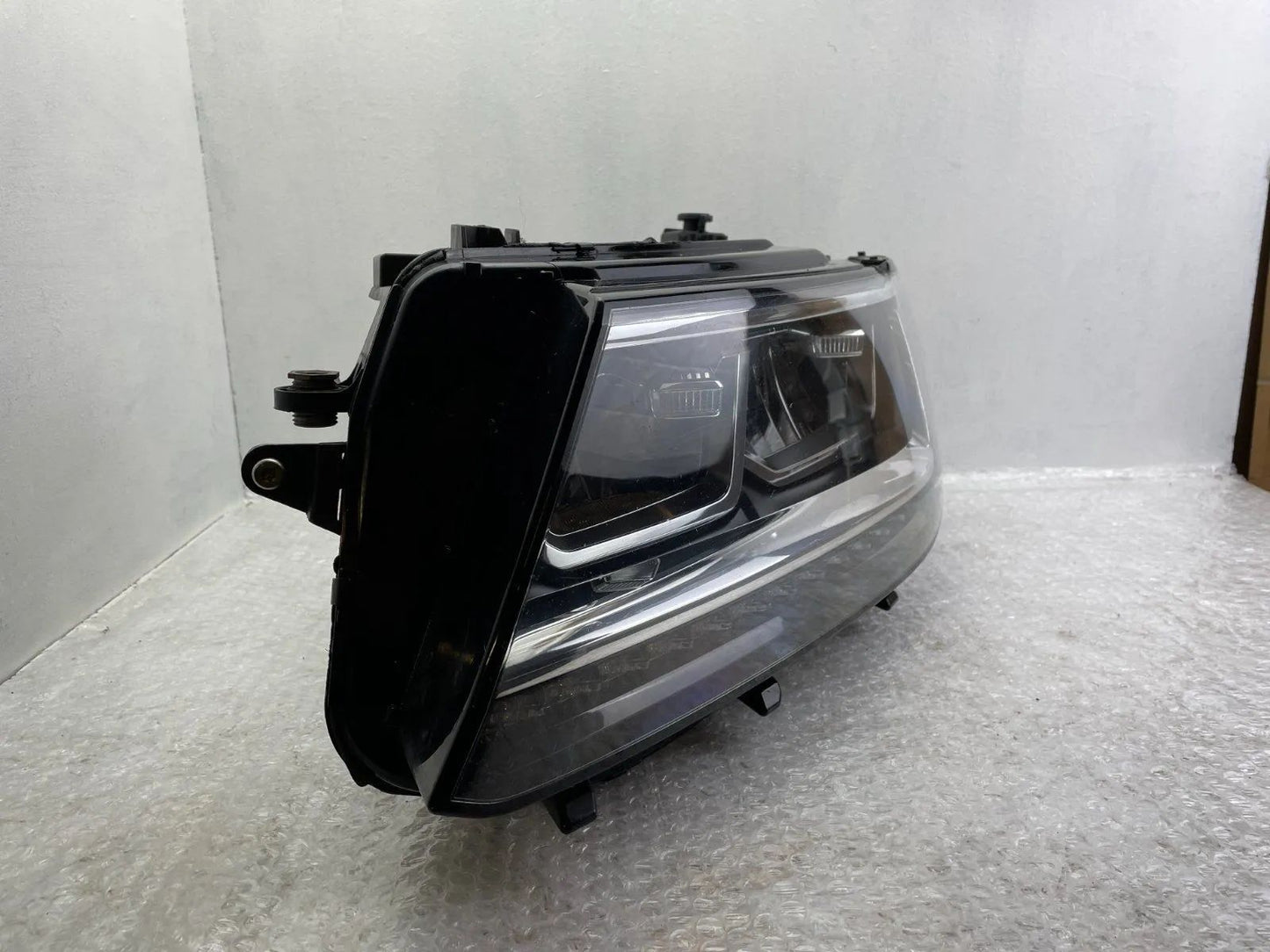 Original VW Tiguan LED Scheinwerfer links 5NB941035B