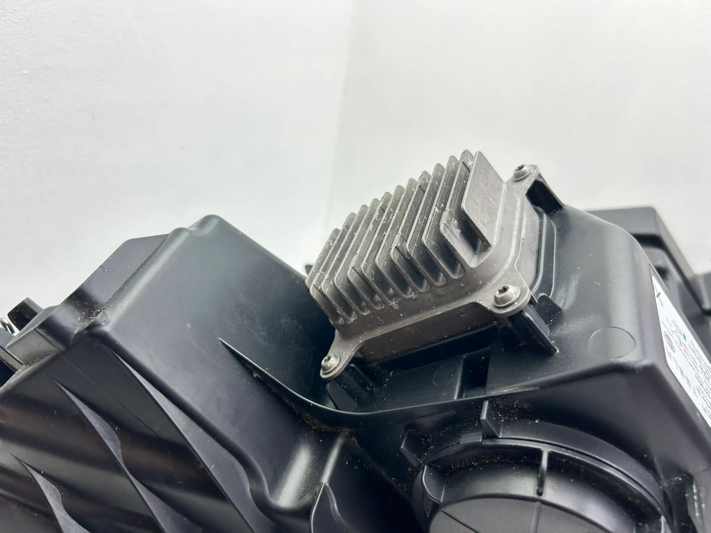 Tesla Modell Y Juniper LED Scheinwerfer rechts 1918351-00-D