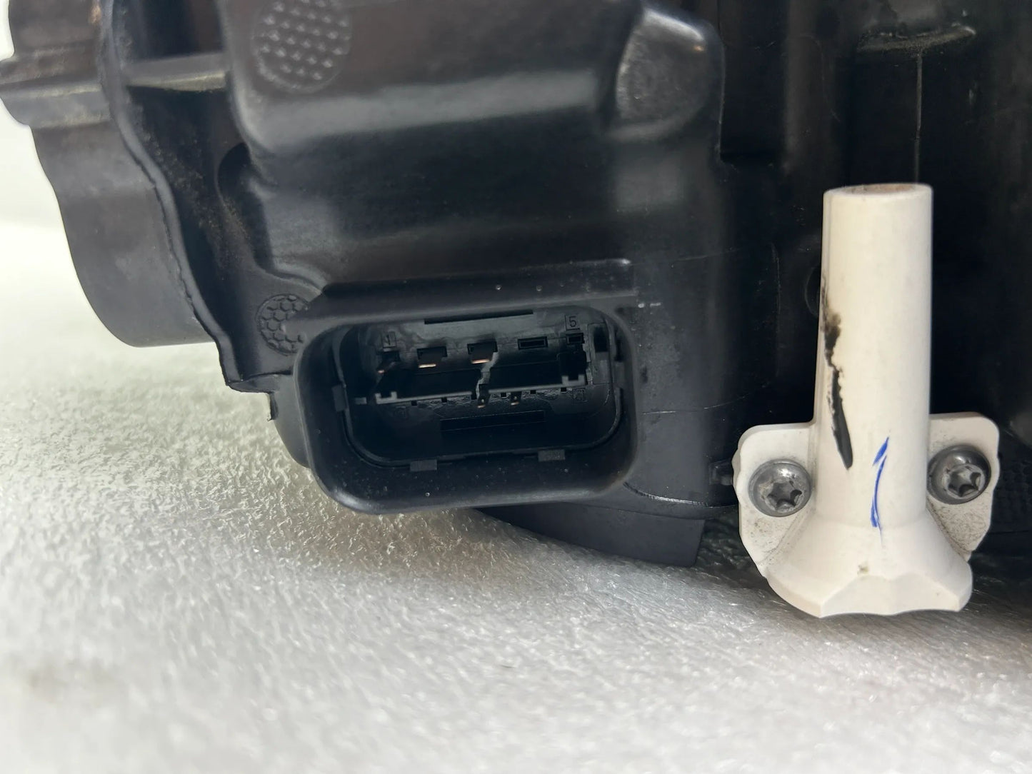 Original BMW X3 G01 X4 G02 LED Scheinwerfer links 8739647