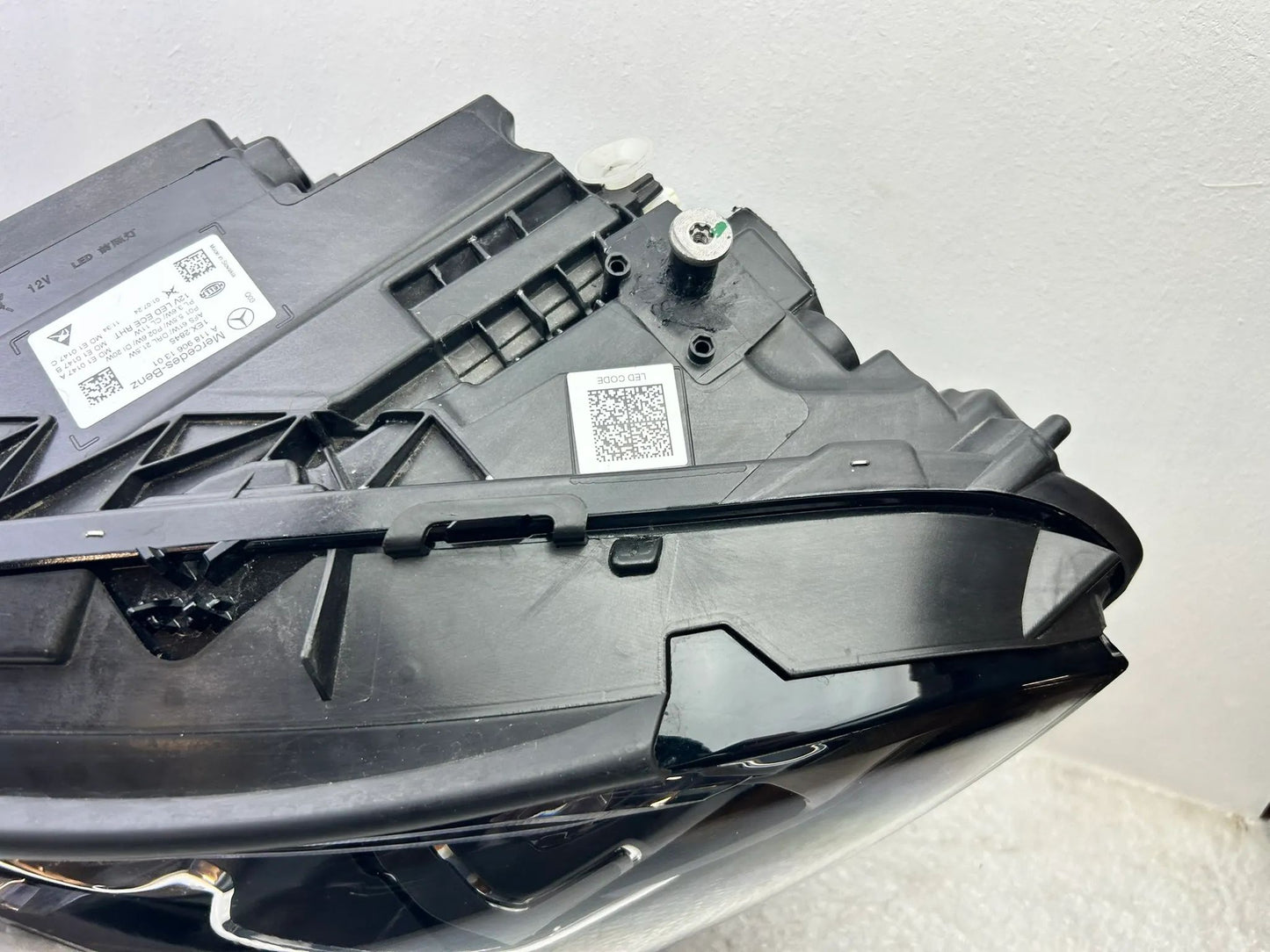 Original Mercedes CLA W118 LED Scheinwerfer links A1189061301