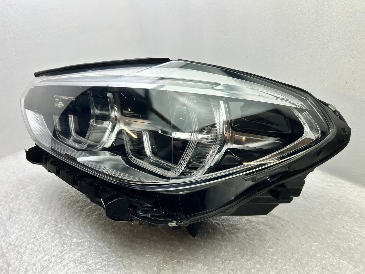 BMW X3 X4 G01 G02 Adaptive LED Scheinwerfer links 8739653