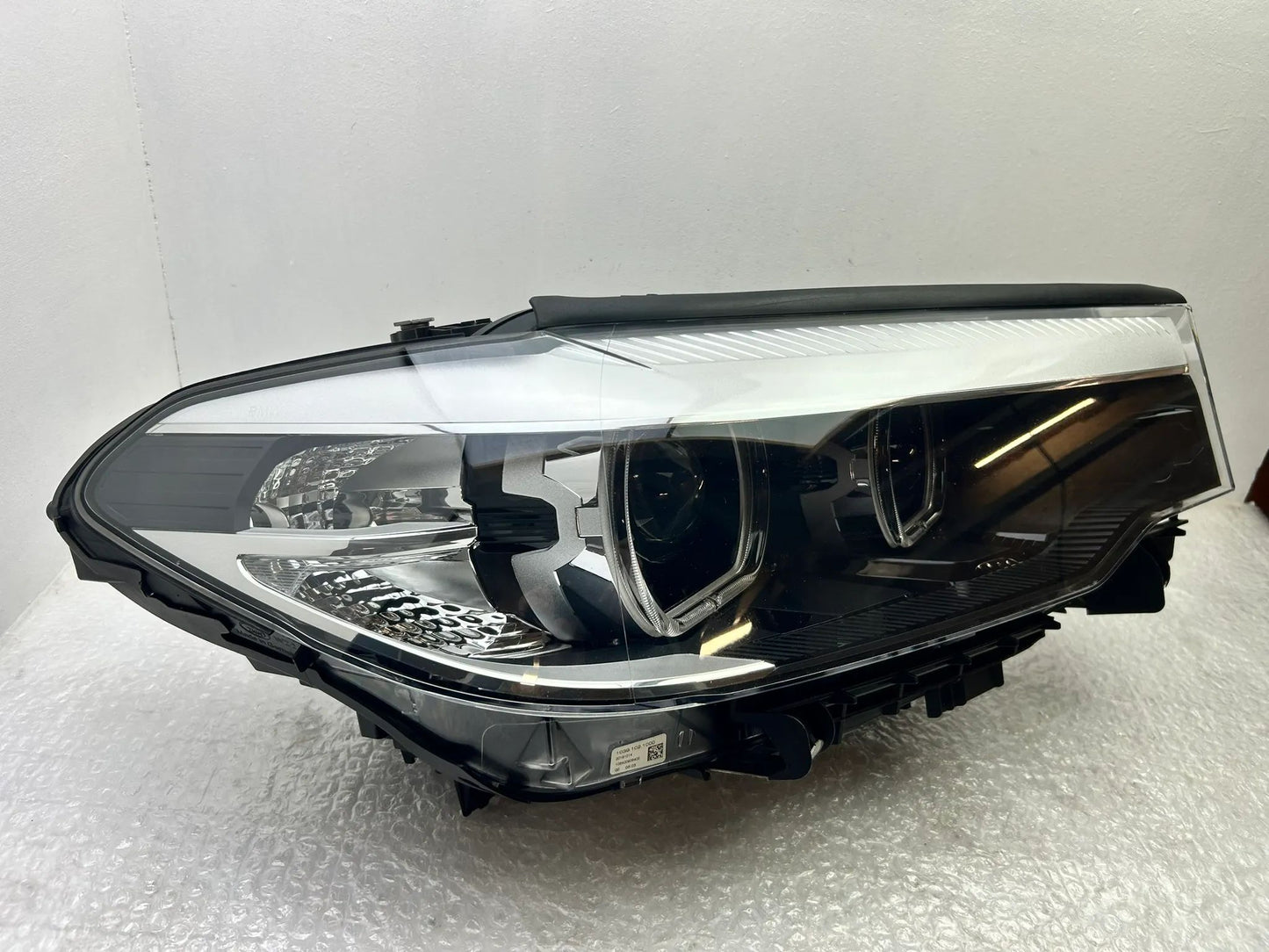 Original BMW 5er G30 G31 LED Scheinwerfer rechts 8499112