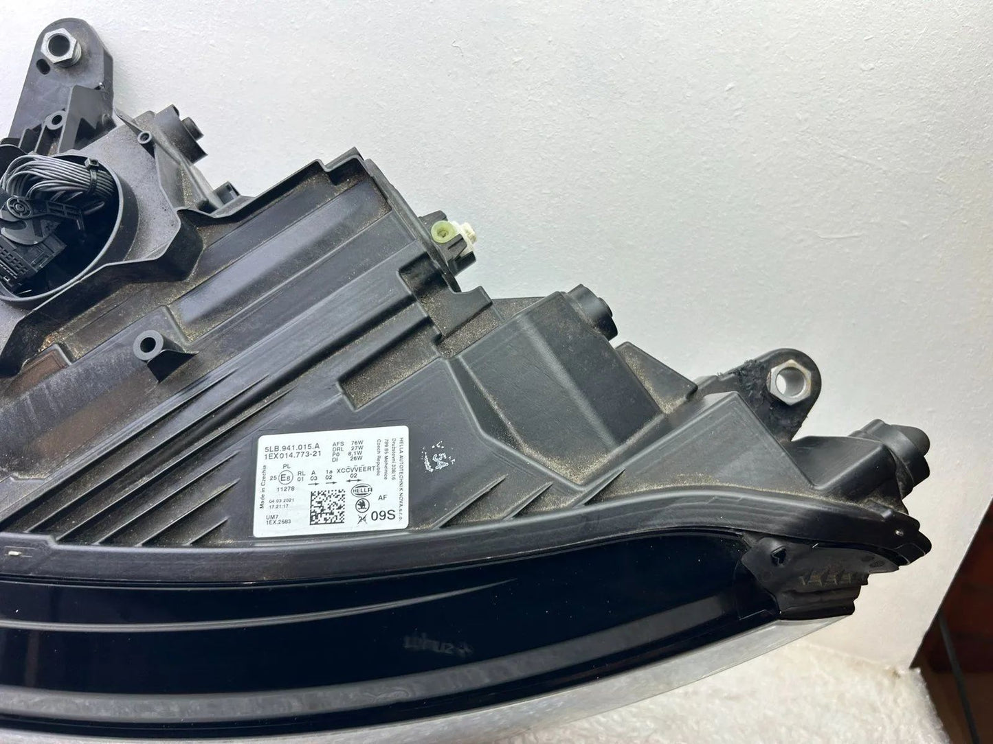Original Skoda Enyaq 5LB LED Scheinwerfer links 5LB941015A