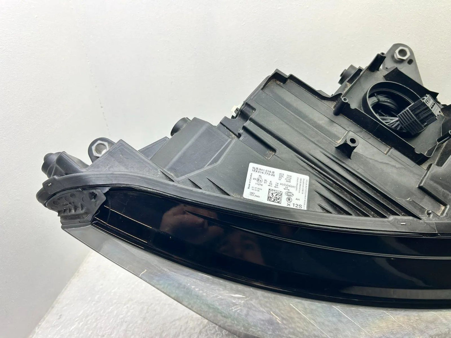 Original Skoda Enyaq IV LED Scheinwerfer rechts 5LB941016B