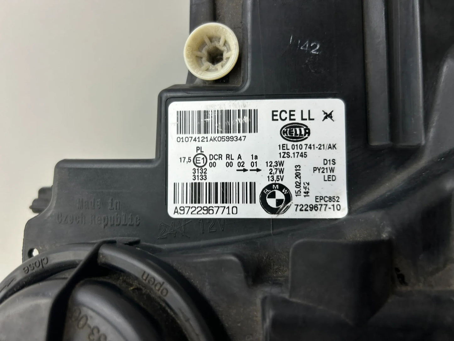 Original BMW 1er F20 F21 Xenon Scheinwerfer links 7229677