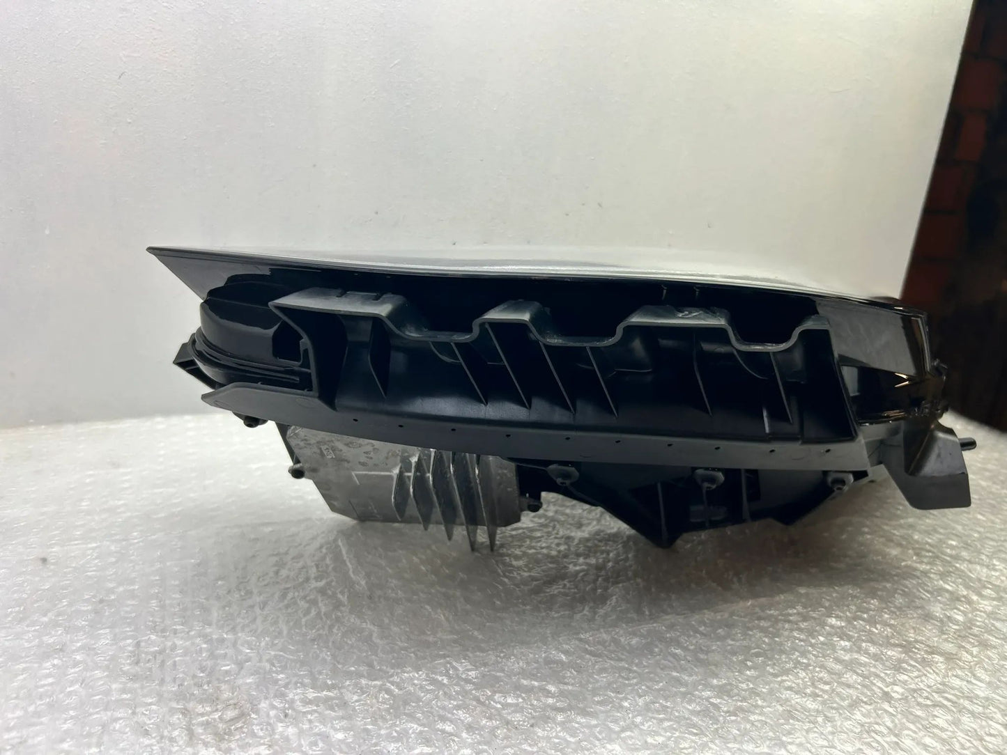 Original Tesla Model 3 LED Scheinwerfer links 1077375-00-C
