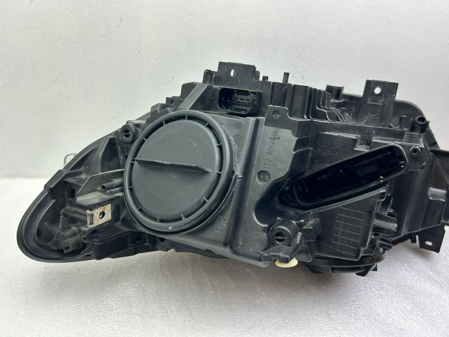 Original BMW 1er F20 F21 Xenon Scheinwerfer rechts 7229678