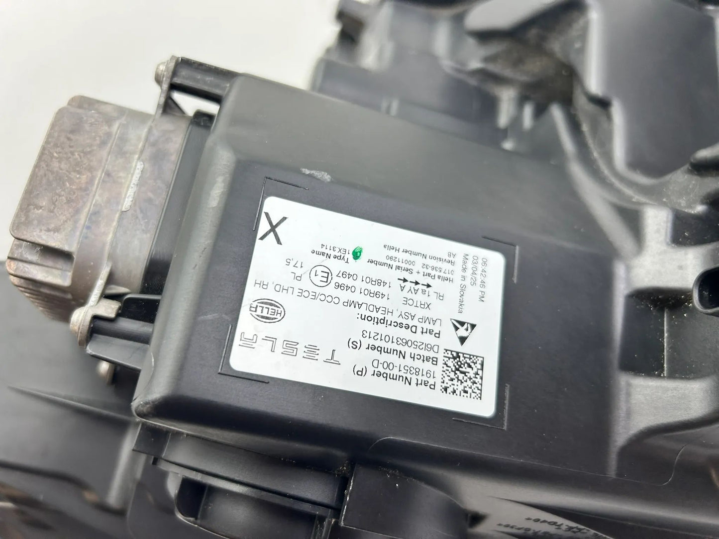 Tesla Modell Y Juniper LED Scheinwerfer rechts 1918351-00-D