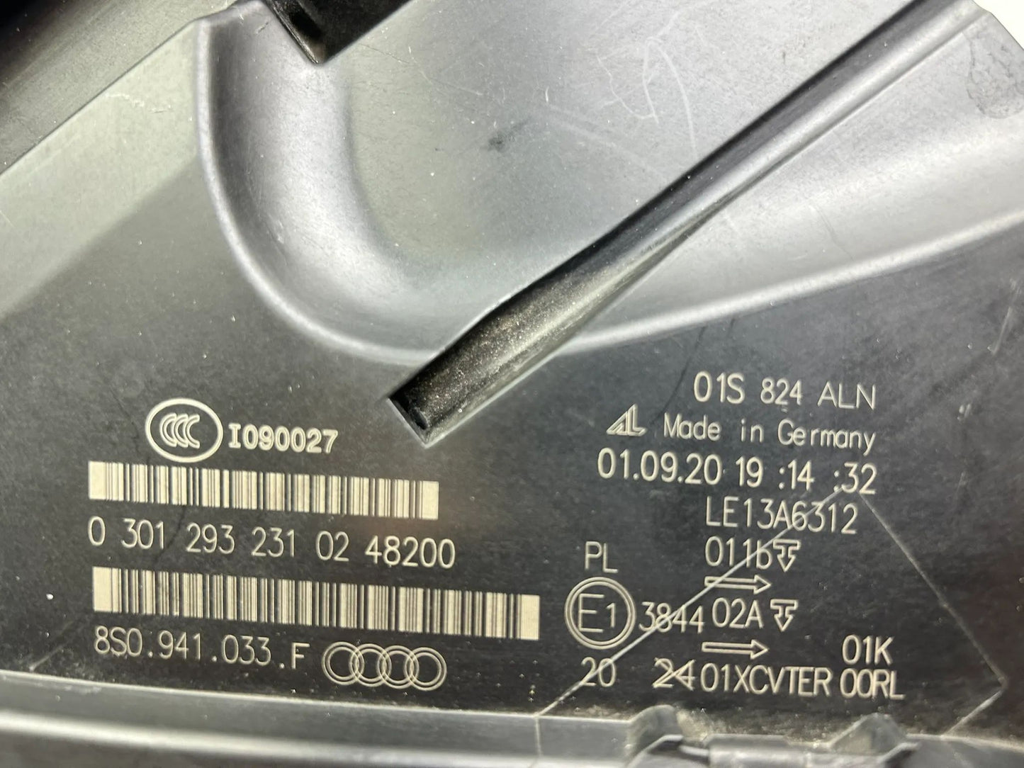 Original Audi TT 8S LED Scheinwerfer links 8S0941033F