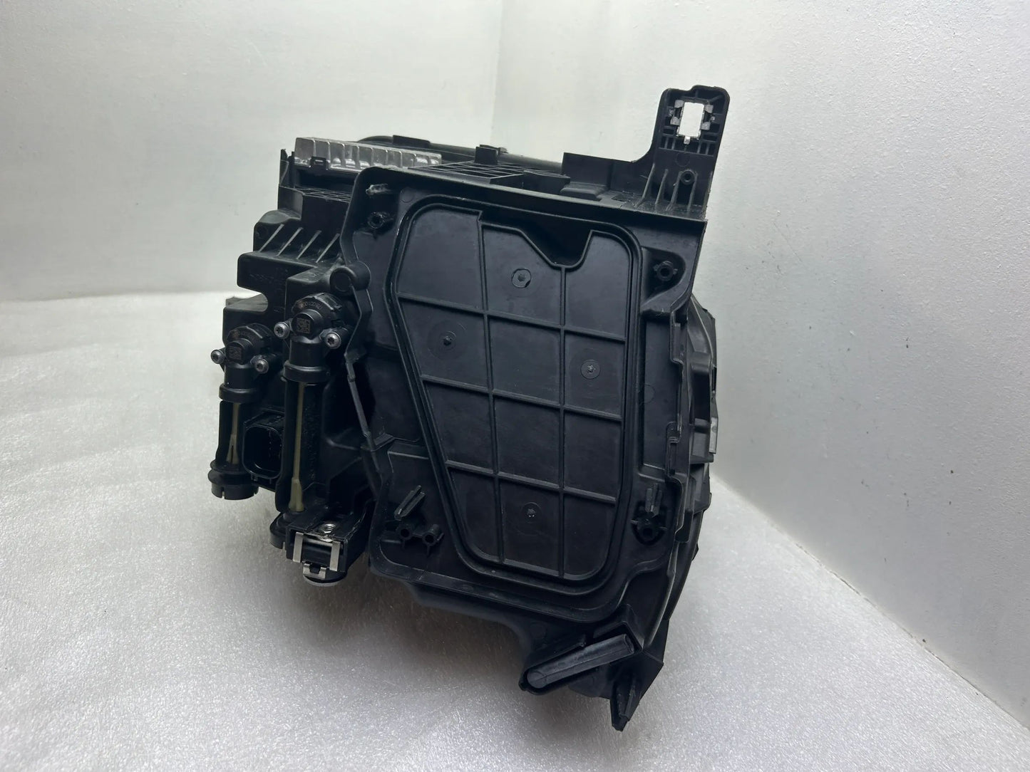 Original Audi Q3 F3 LED Scheinwerfer links 83A941011
