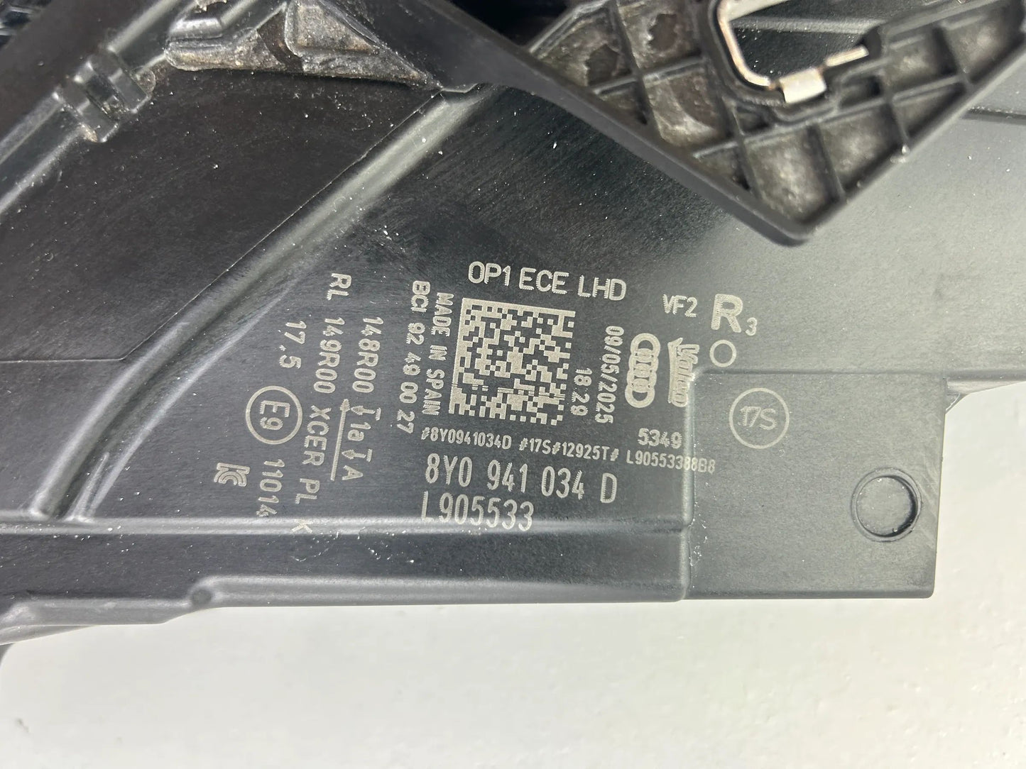 Original Audi A3 RS3 8Y LED Scheinwerfer rechts 8Y0941034D