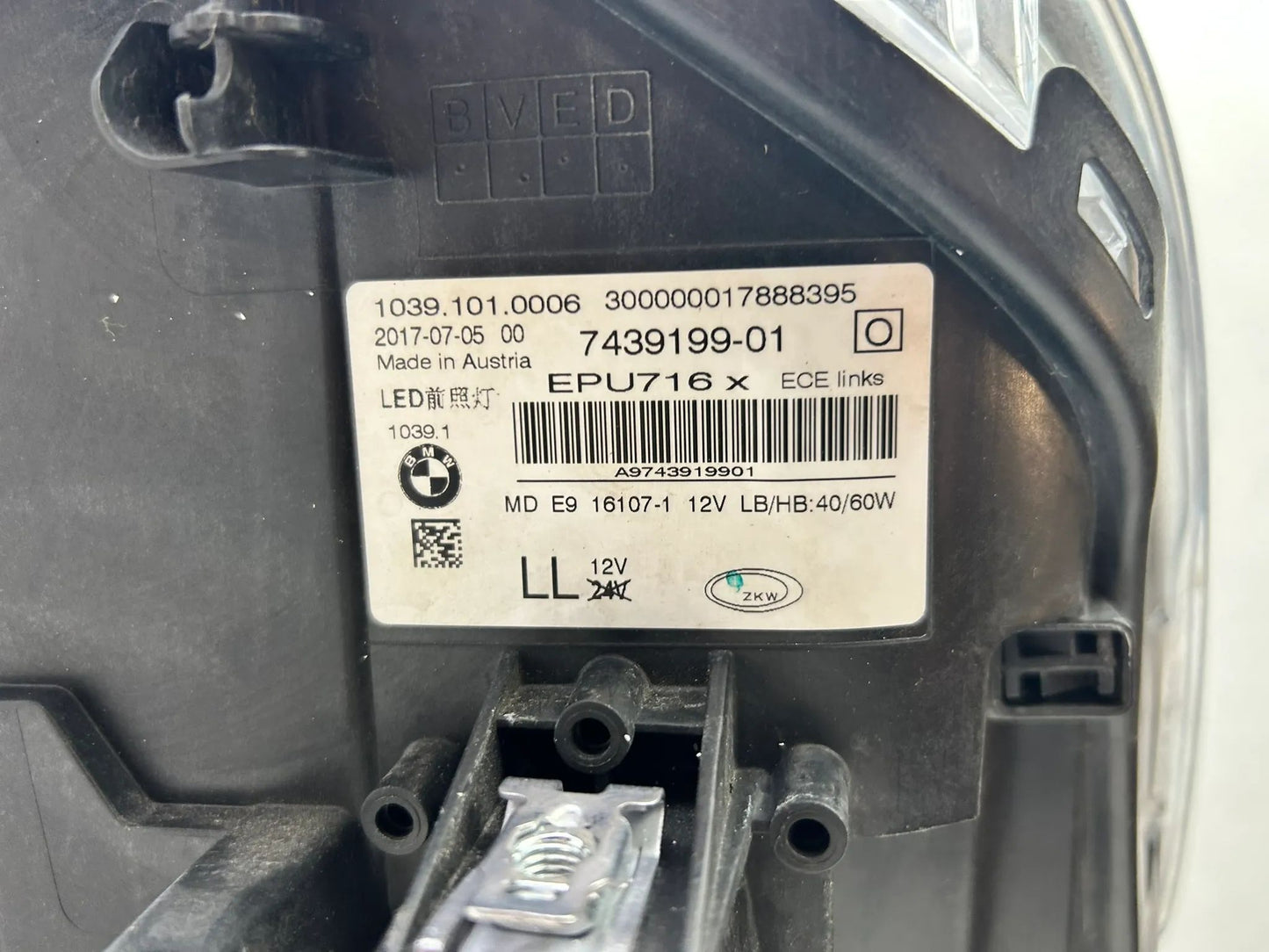 Original BMW 5er G30 G31 LED Scheinwerfer links 7439199