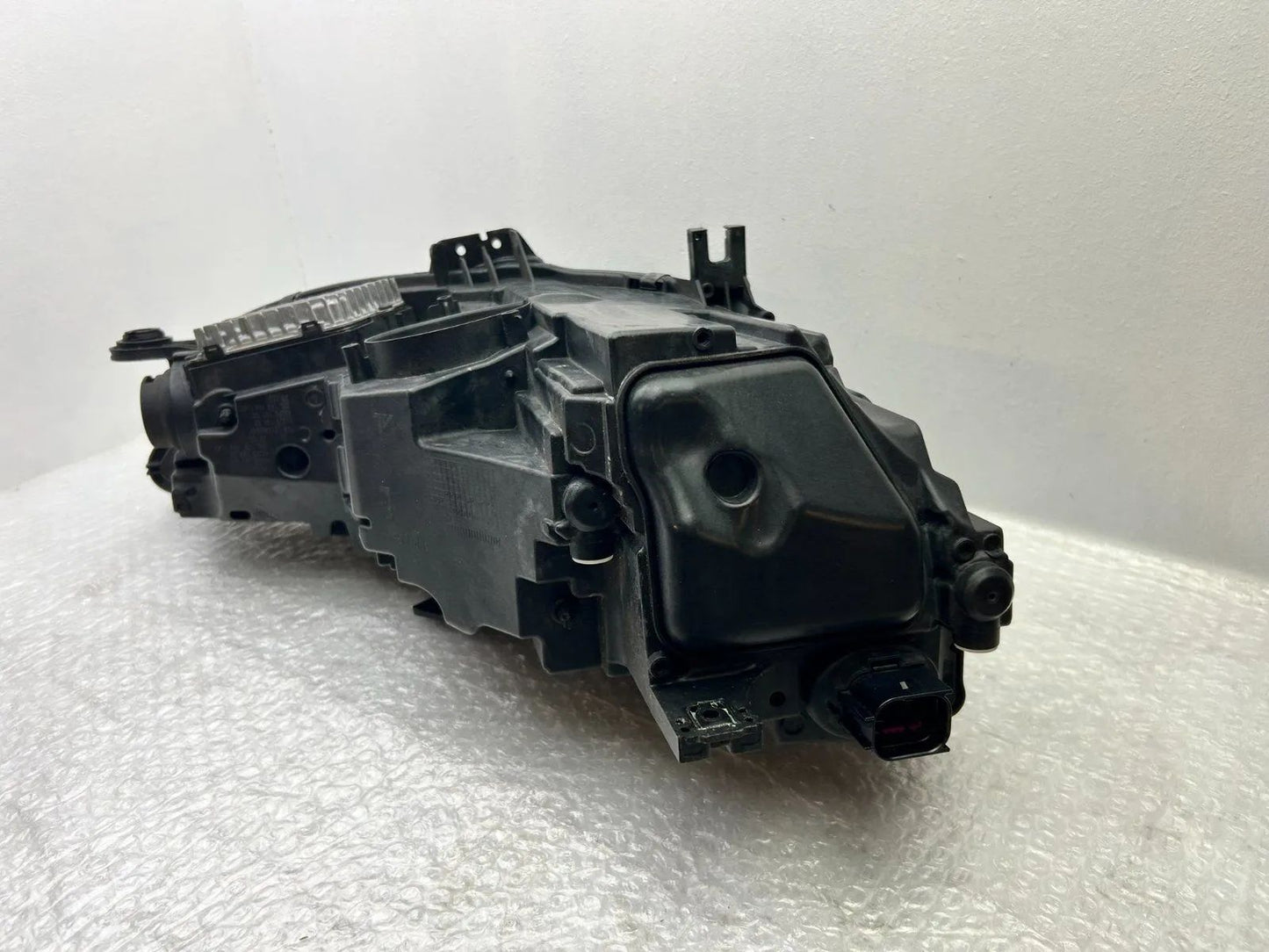 Original Audi A4 8W B9 LED Scheinwerfer links 8W0941033D
