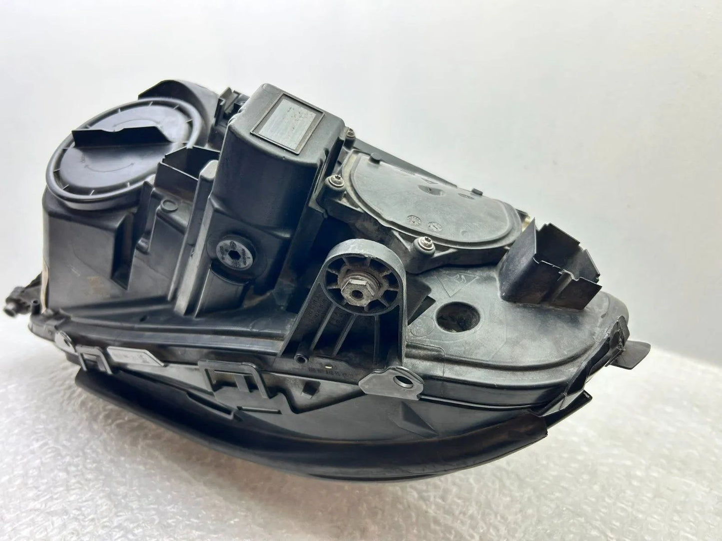 Mercedes E-Klasse W212 LED Scheinwerfer links A2128204939
