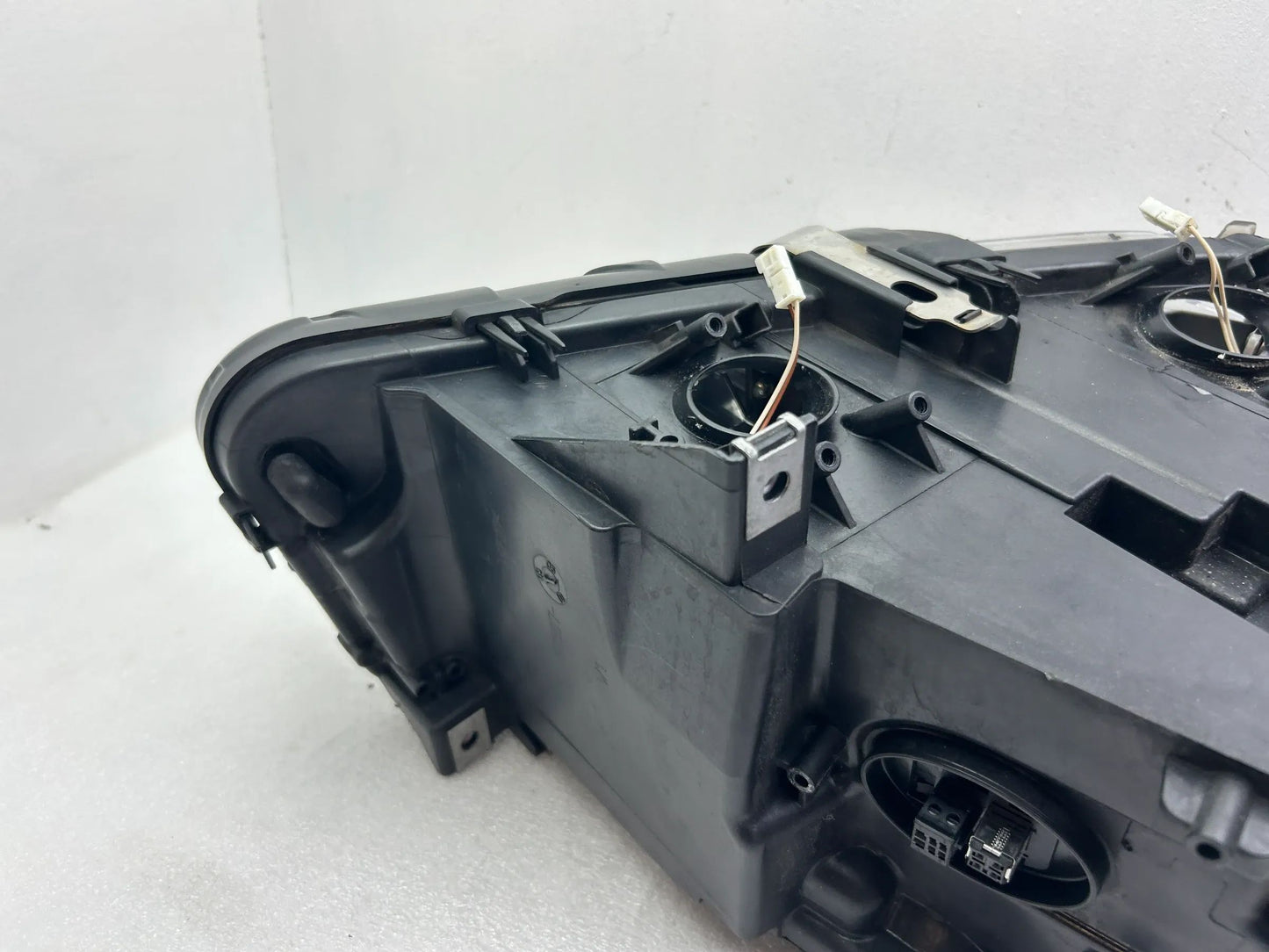 BMW 5er F10 F11 Xenon Scheinwerfer links 7271911 7203245