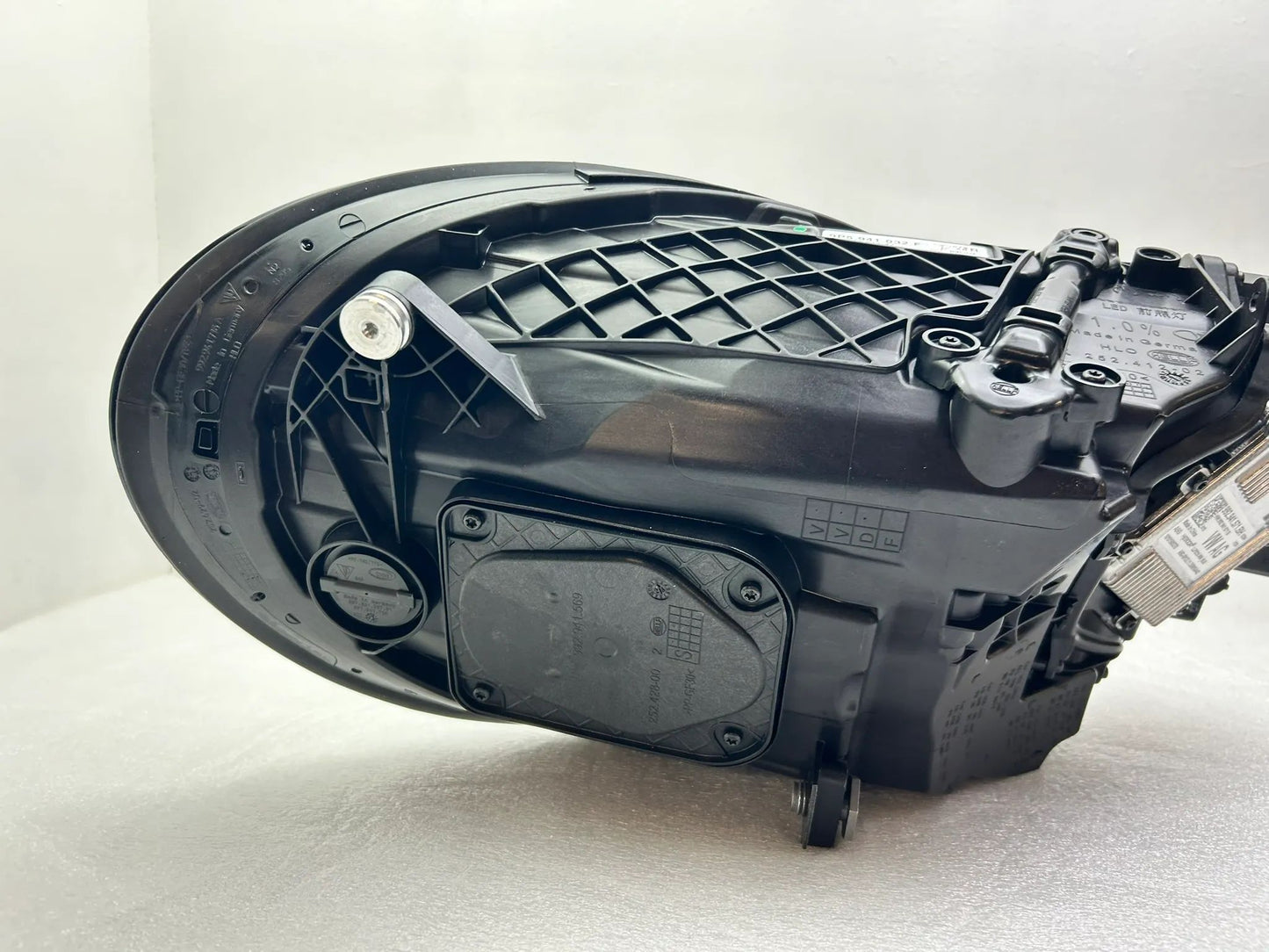 NEU Porsche 992 2026 HD Matrix Scheinwerfer 9P5941031F 9P5941032F