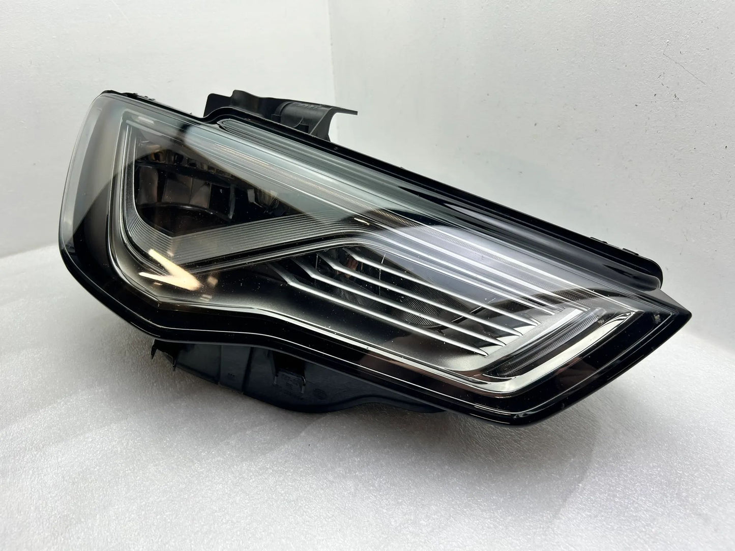 Original Audi A3 8V LED Scheinwerfer rechts 8V0941034