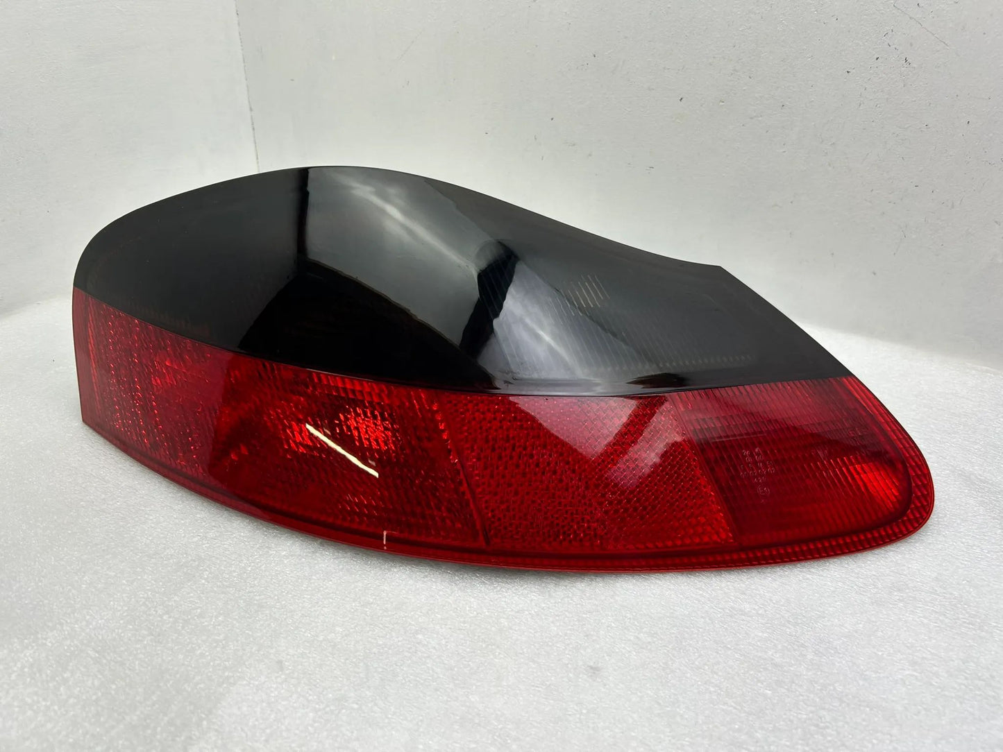 Porsche Boxster 986 Rückleuchte rechts links schwarz 98663140303