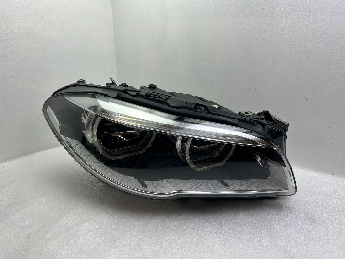 Original BMW 5er F10 F11 Adaptive LED Scheinwerfer rechts 7460596