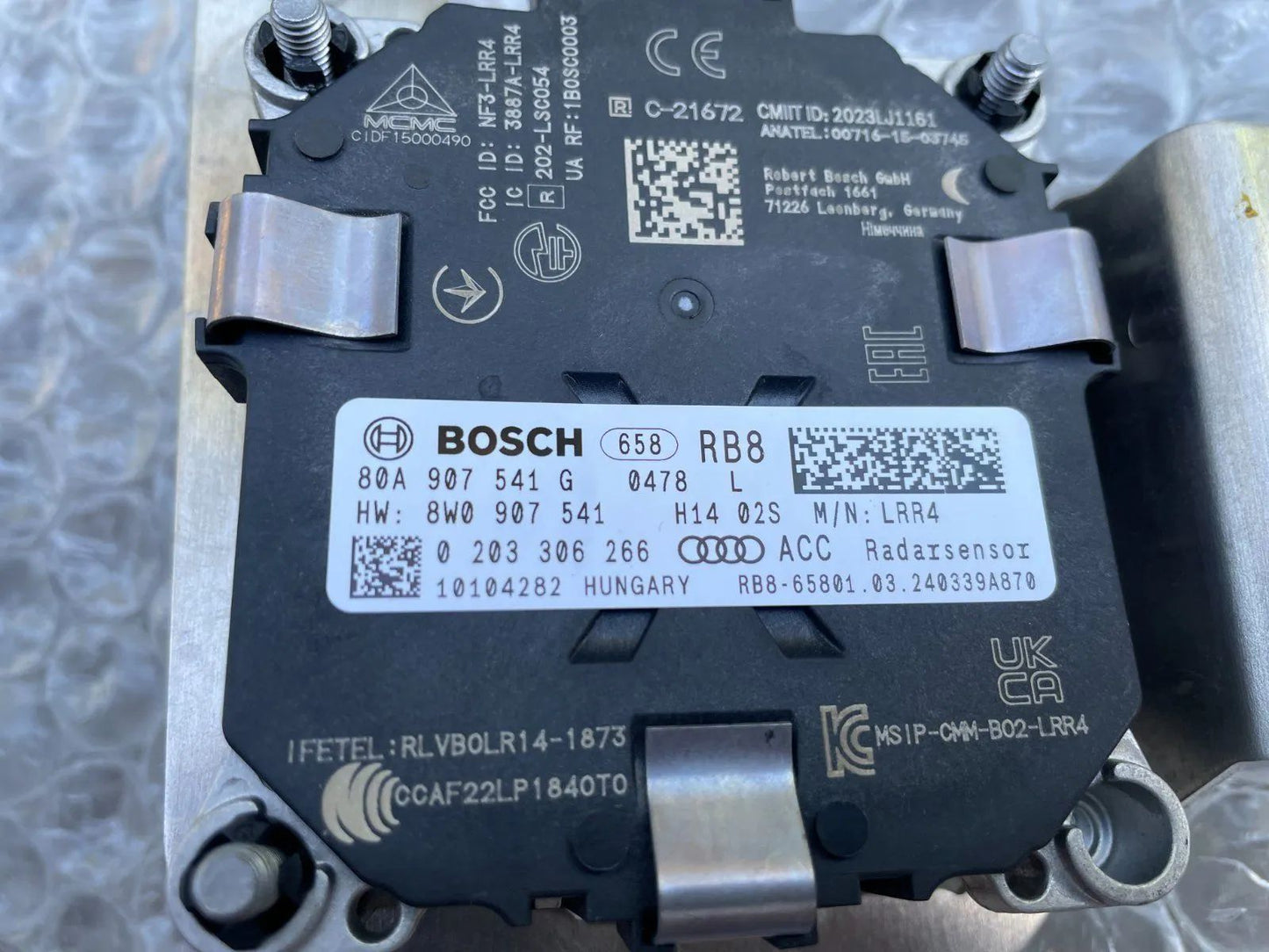 Original Audi A4 A5 Q5 Radarsensor Abstandsradar ACC 8W0907541