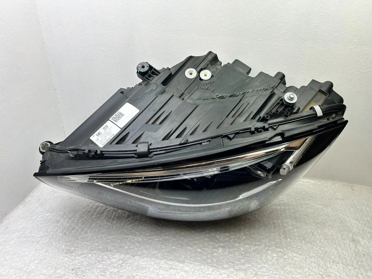 Mercedes W223 S-Klasse LED Scheinwerfer links A2239067505