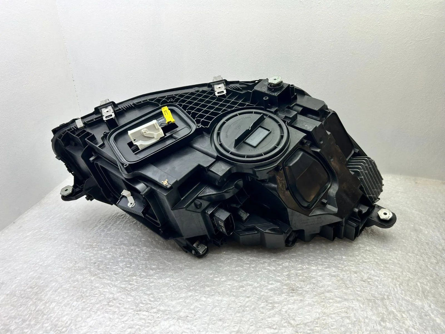 Mercedes W222 S-Klasse LED Scheinwerfer links A2229069305