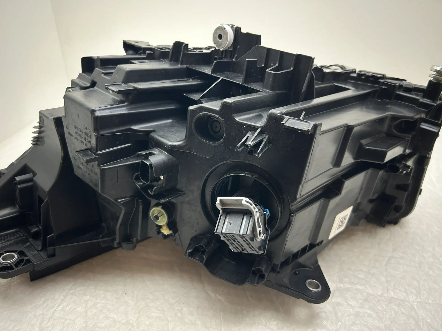 BMW 5er G60 G61 i5 LED Scheinwerfer Shadow Line rechts 5A798D8