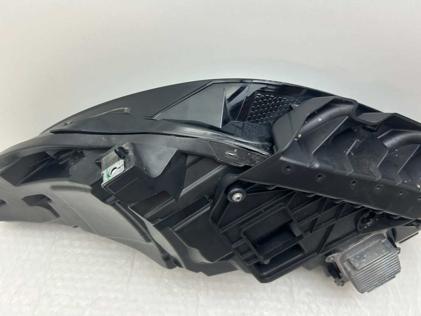 Original Tesla Model 3 LED Scheinwerfer rechts 1514953-00-D