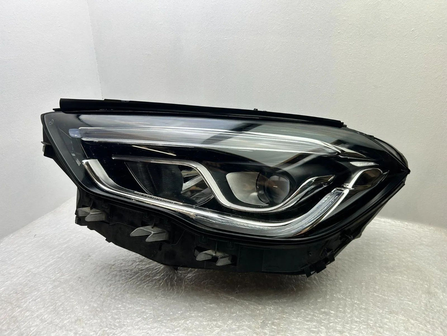 Original Mercedes W246 GLA Scheinwerfer links A2479063505