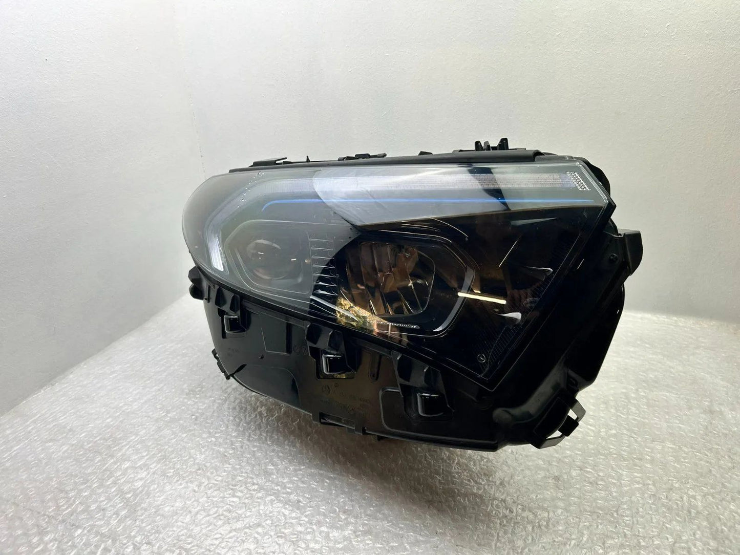 Mercedes EQB EQA W243 LED Scheinwerfer rechts A2439069000