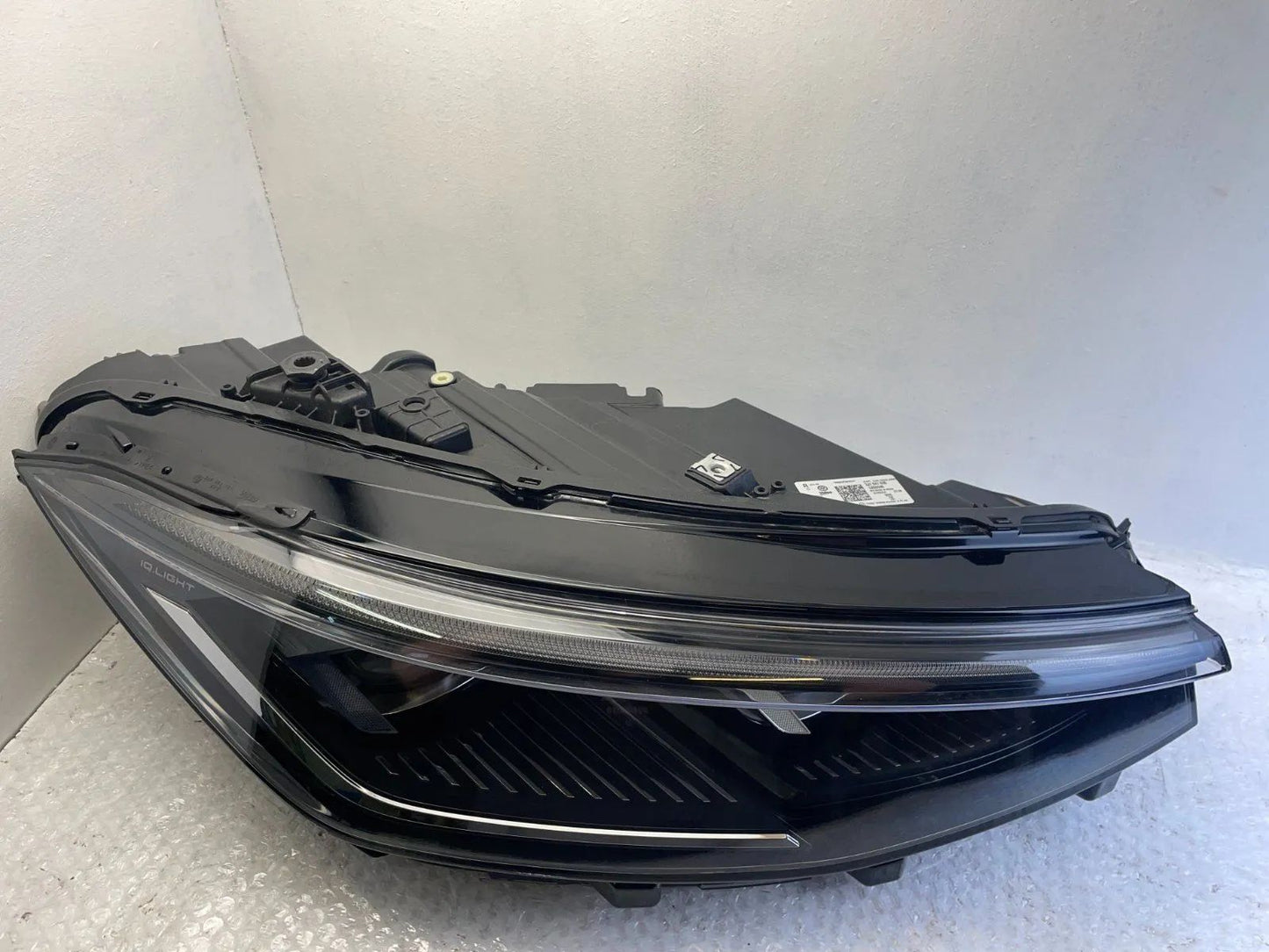 Original VW Passat 3J B9 IQ LED Scheinwerfer rechts 3J1941036