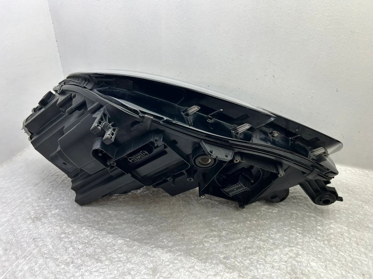 Original Audi A4 B9 8W LED Scheinwerfer rechts 8W0941784